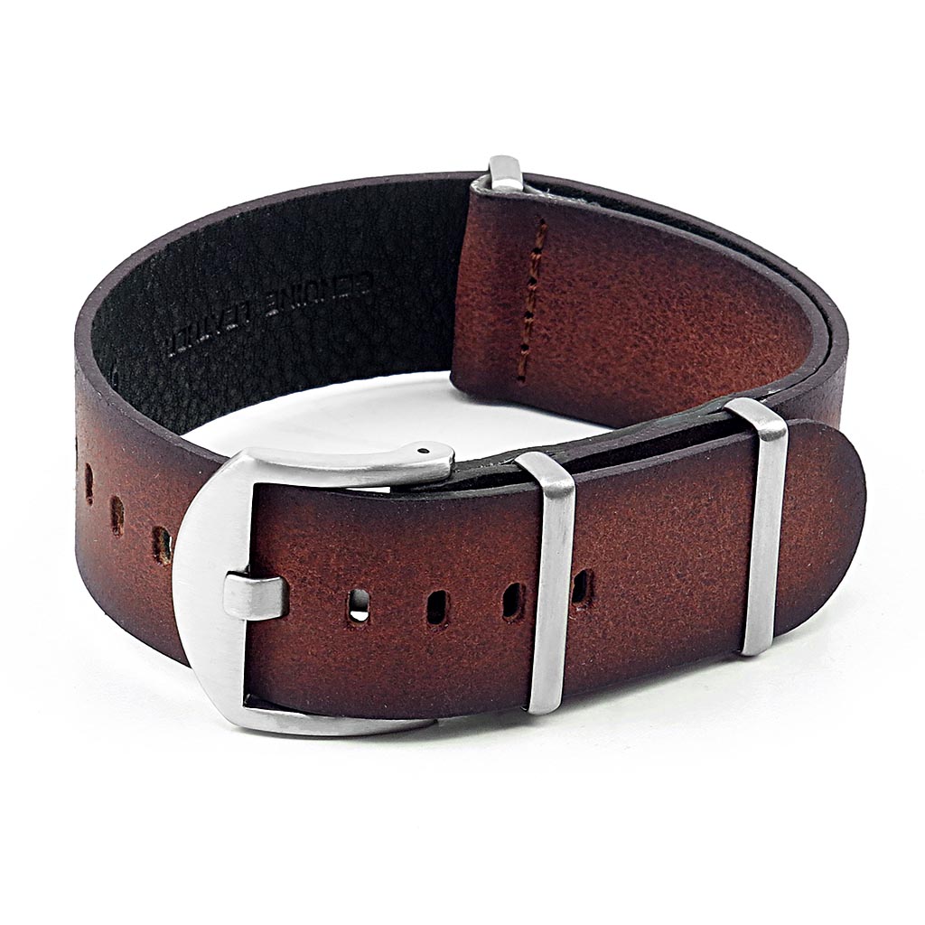 DASSARI dn9.8 Slater Distressed Leather NATO Strap in Rust